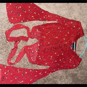 Bell sleeve Polly Esther shirt